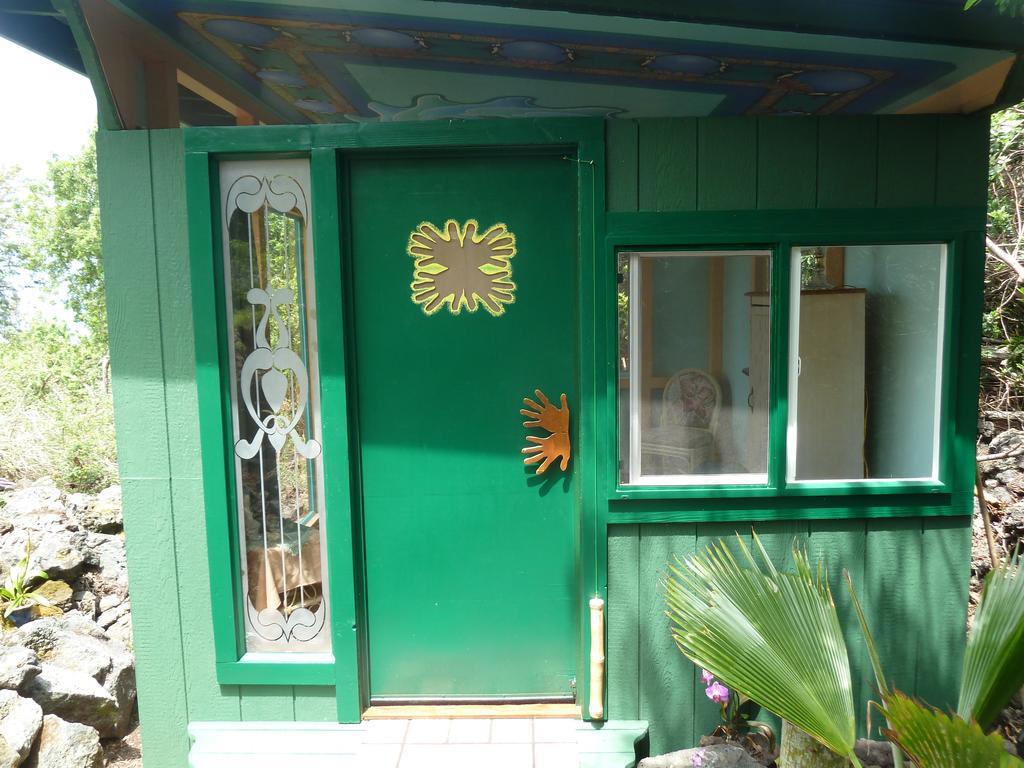 Banyan Tree Sanctuary Guest House Kalaoa Exterior photo